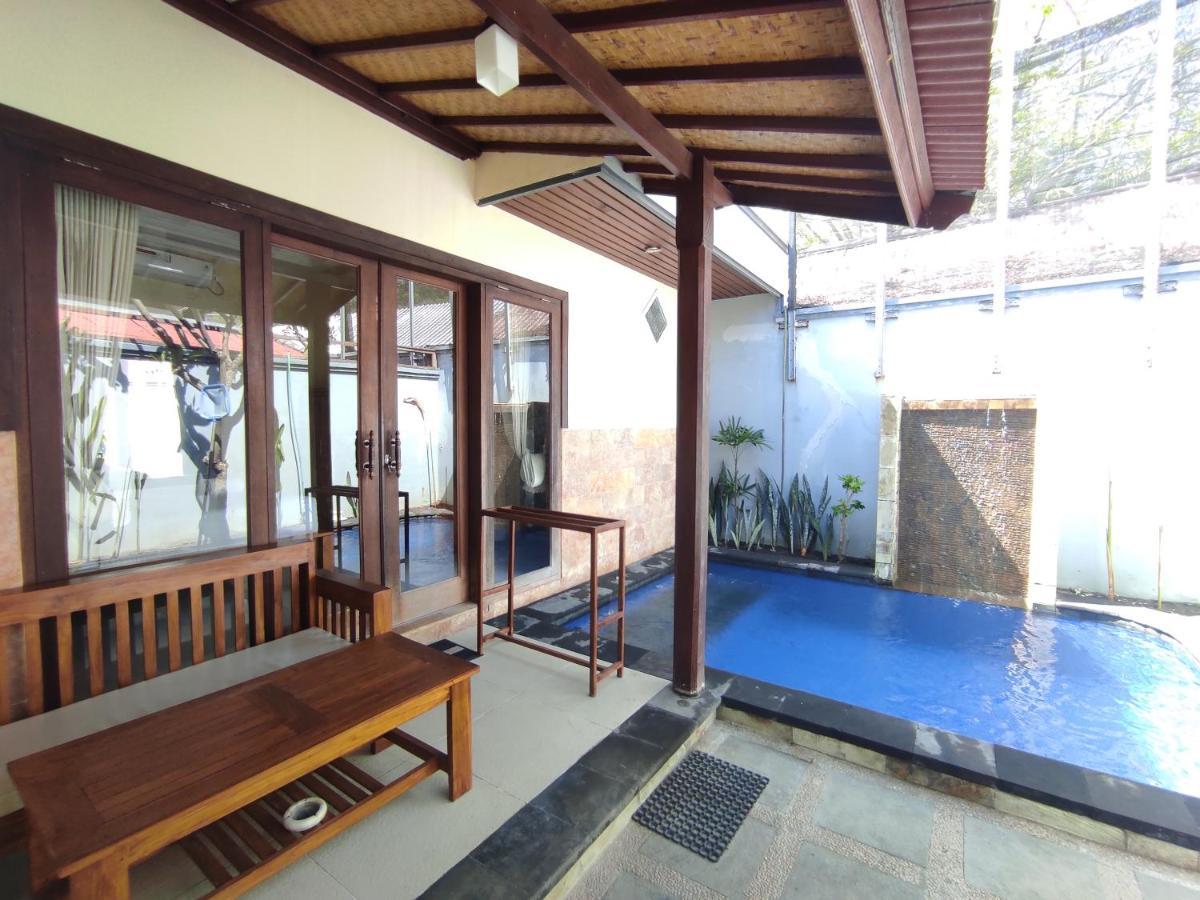 Villa Sahabat Гили Траванган Экстерьер фото