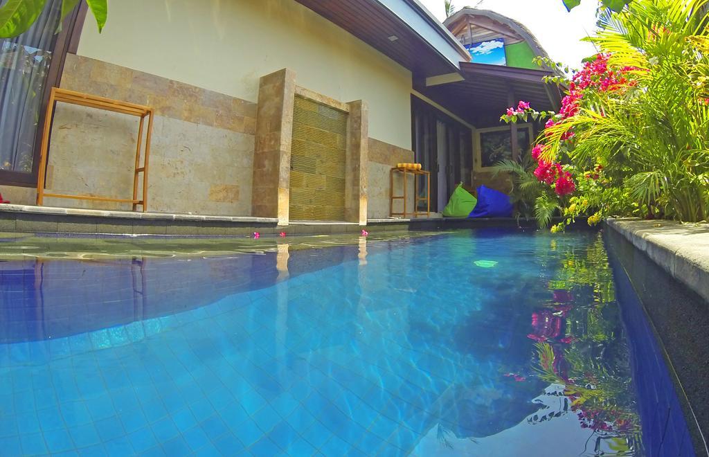Villa Sahabat Гили Траванган Номер фото