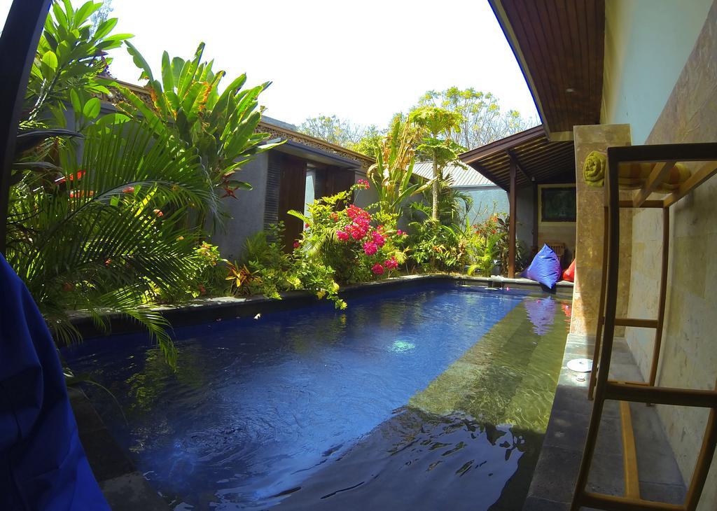 Villa Sahabat Гили Траванган Номер фото