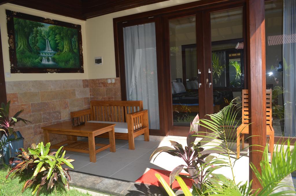Villa Sahabat Гили Траванган Номер фото