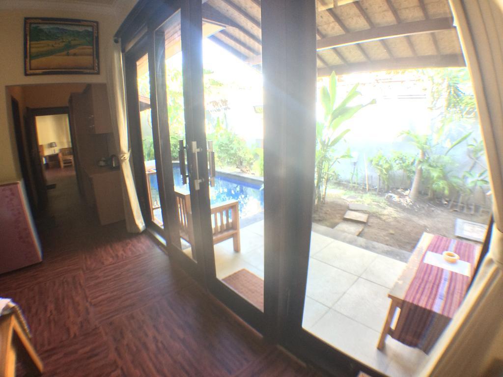 Villa Sahabat Гили Траванган Экстерьер фото
